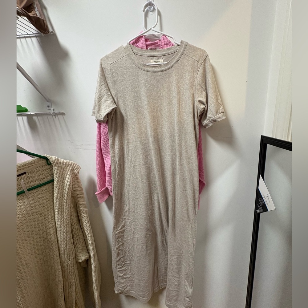 Madewell Beige Short Sleeve Midi Dress